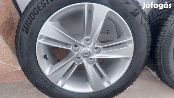 Gyári, Opel insignia 17" alufelni Téli gumi,szenzor 5x115