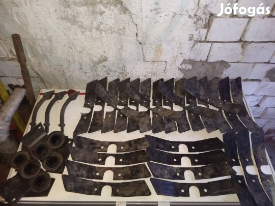 Gyári állapotú borona tartozékok