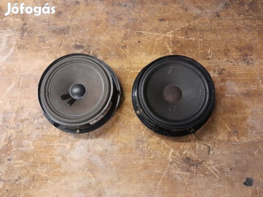 Gyári autó hangszóró párban 3C0035453 vw golf vw passat
