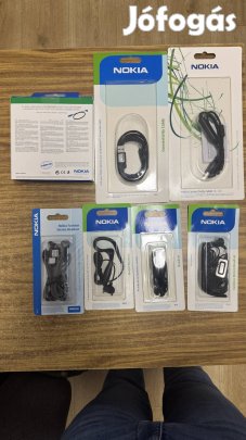 Gyári bontatlan Nokia kiegészítők egyben - retro / gyűjtői