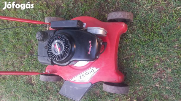 Gyári szentkirályi oldalkidobós fűnyíró