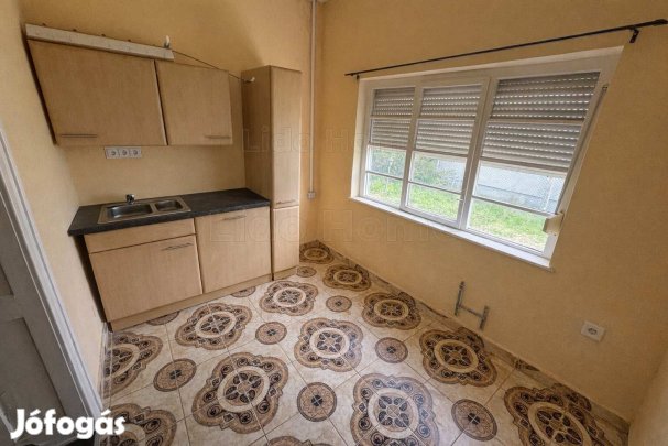 Gyékényesen eladó 93 m2-es KÉTGENERÁCIÓS családi ház