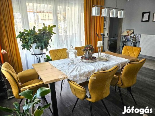 Gyenesdiási 135 nm-es ház eladó