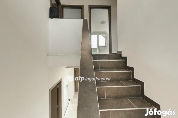 Gyenesdiási 150 nm-es ház eladó