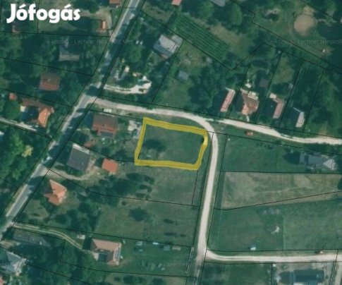 Gyenesdiáson 1010 m2-es építési telek eladó