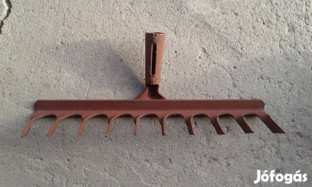 Gyeplazító gereblye 10 csavart fogú, acélból, (nyűhetetlen), Profi