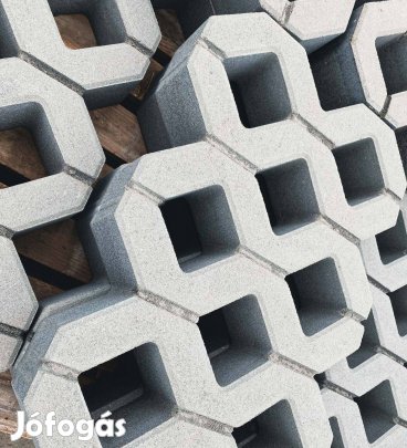 Gyeprácskő 60cm x 40cm x 10cm