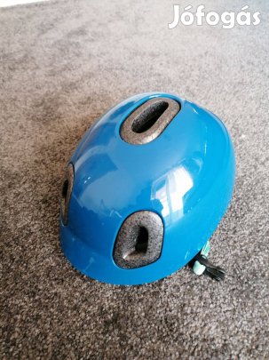 Gyerek Btwin biciklis bukósisak