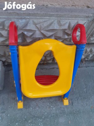 Gyerek WC szűkítő lépcsős kapaszkodóval