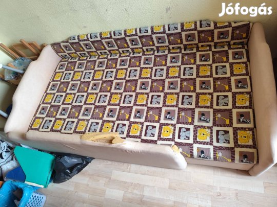 Gyerek ágy, ágyneműtartós