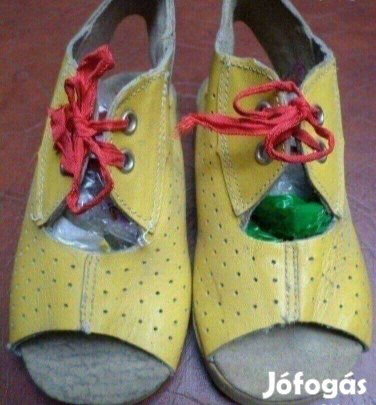 Gyerek bőr szandál cipő vintage