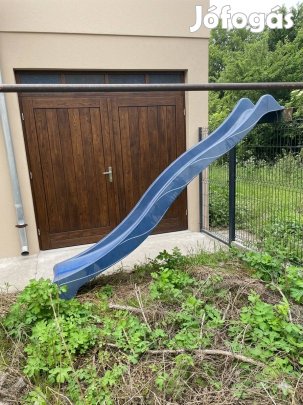 Gyerek csúszda csuzda 