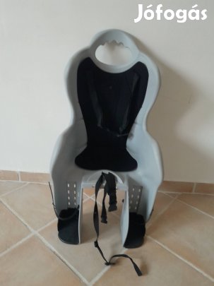 Gyerek kerékpárülés 