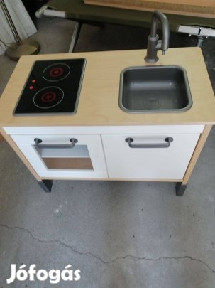 Gyerek konyha világító főzőlap plusz sok tároló hely