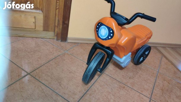 Gyerek műanyag motor