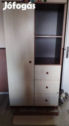 Gyerek szekrény íróasztallal