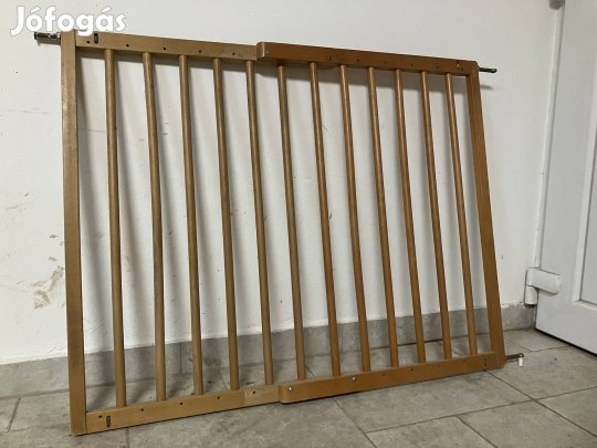 Gyerek védőkorlát nyitható ajtó, lépcsőajtó lépcsőkorlát