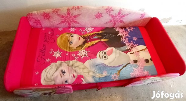 Gyerekágy ágyneműtartóval 140x85cm-es