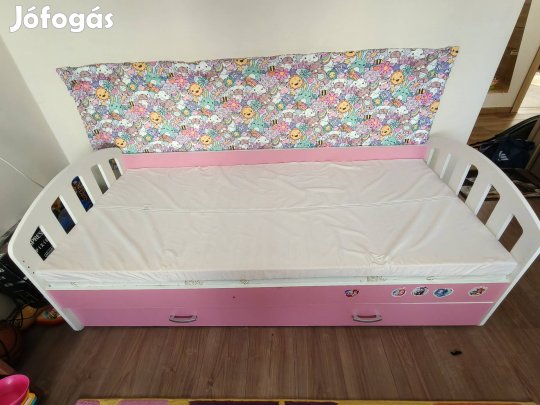 Gyerekágy ajándék kókuszmatraccal