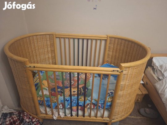 Gyerekágy eladó matraccal 