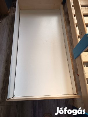 Gyerekágy kókusz matraccal