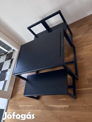 Gyerekasztal 2székkel+1paddal
