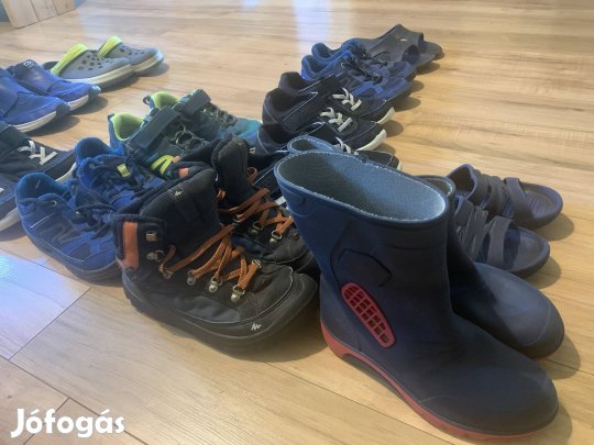 Gyerekcipö, gyermekcipő, cipő készlet egyben