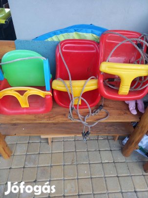 Gyerekhinta eladó