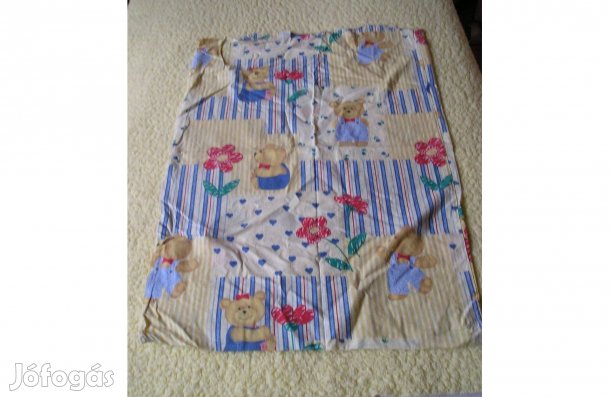 Gyerekpárna huzat, nagy, gombolha