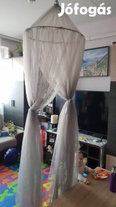 Gyerekszobába baldachin