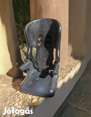 Gyerekülés autóba