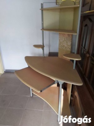 Gyermek Iroasztal