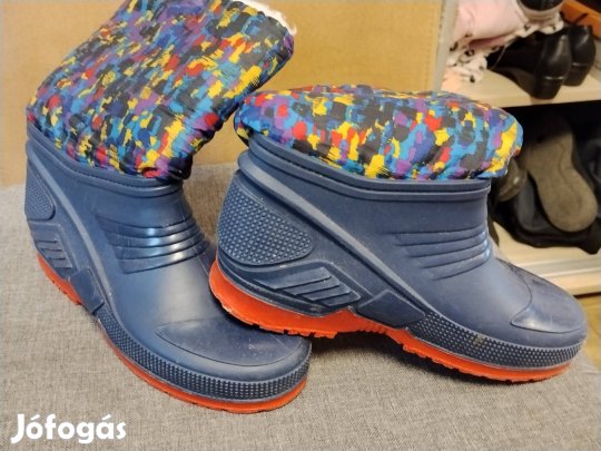 Gyermek bélelt gumicsizma 32-es méret!