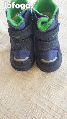 Gyermek csizma