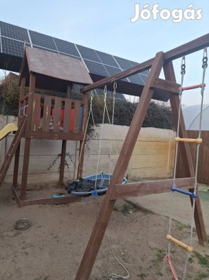 Gyermek kerti játszótér