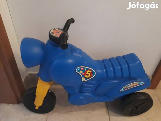 Gyermek kismotor Ülés magassága: 34 cm Kormány magassága: 48 cm