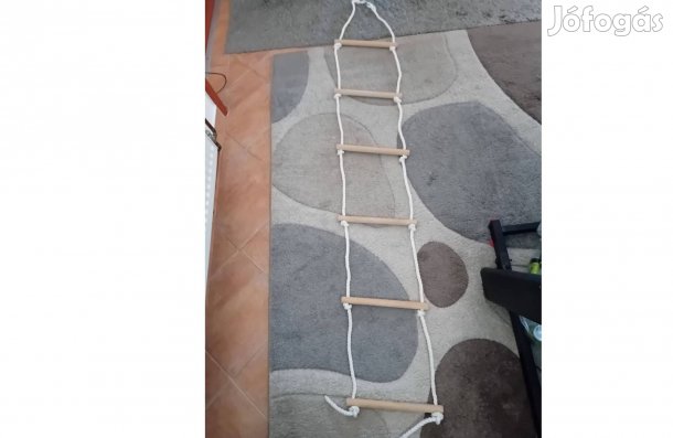Gyermek kötél létra fából