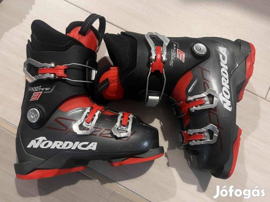 Gyermek sícipő Nordica Speedmachine J3 , 22.0/265 mm