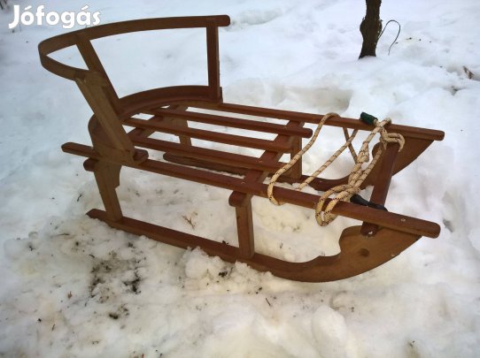 Gyermek támlás szánkó