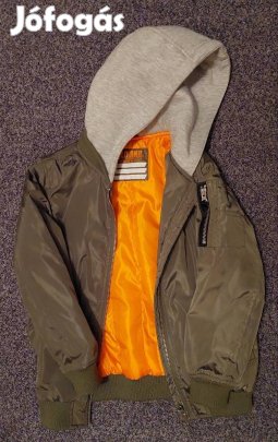Gyermek télikabát 122-es eladó 