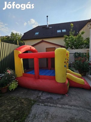 Gyermek ugrálóvár