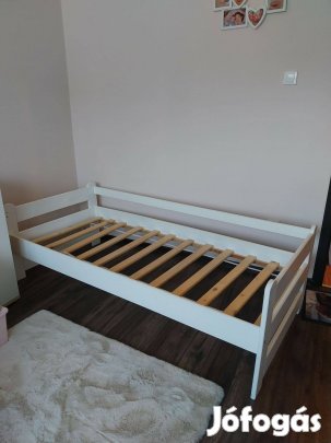 Gyermekágy eladó