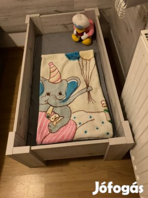 Gyermekágyi új matraccal eladó