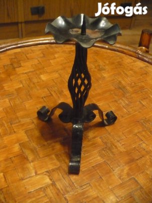 Gyertyatartó kovácsoltvas