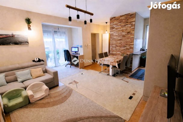 Gyömrői 92 nm-es lakás eladó