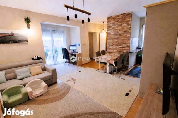 Gyömrői 92 nm-es lakás eladó