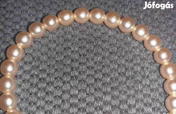 Gyöngy karkötő