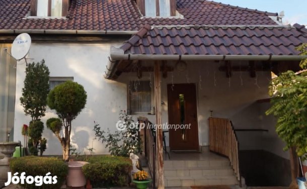 Gyöngyösi 110 nm-es ház eladó