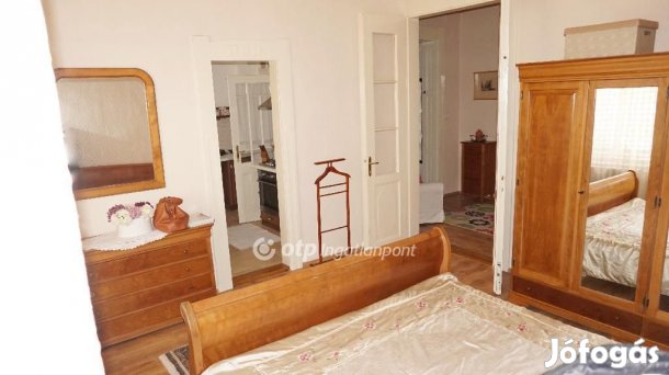 Gyöngyösi 120 nm-es ház eladó