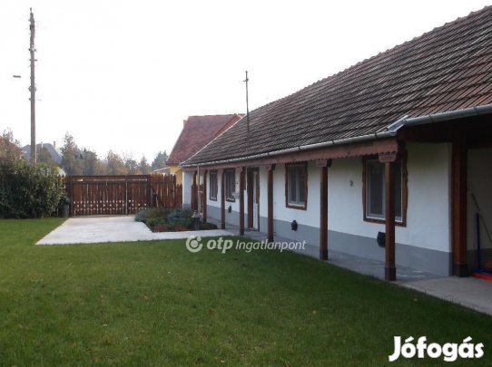 Gyöngyöstarjáni 63 nm-es ház eladó